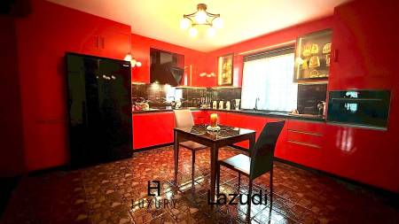 Jardin magnifiquement aménagé / Installations exclusives / Complexe avec centre de remise en forme et piscine commune