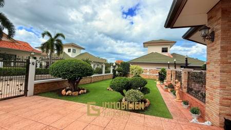 Jardin magnifiquement aménagé / Installations exclusives / Complexe avec centre de remise en forme et piscine commune