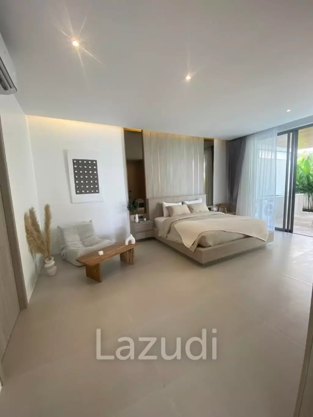 Modern 5-Bedroom Pool Viilla for Rent in Chalong