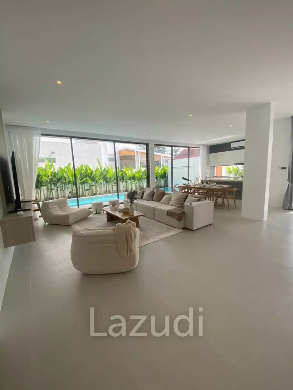 Modern 5-Bedroom Pool Viilla for Rent in Chalong