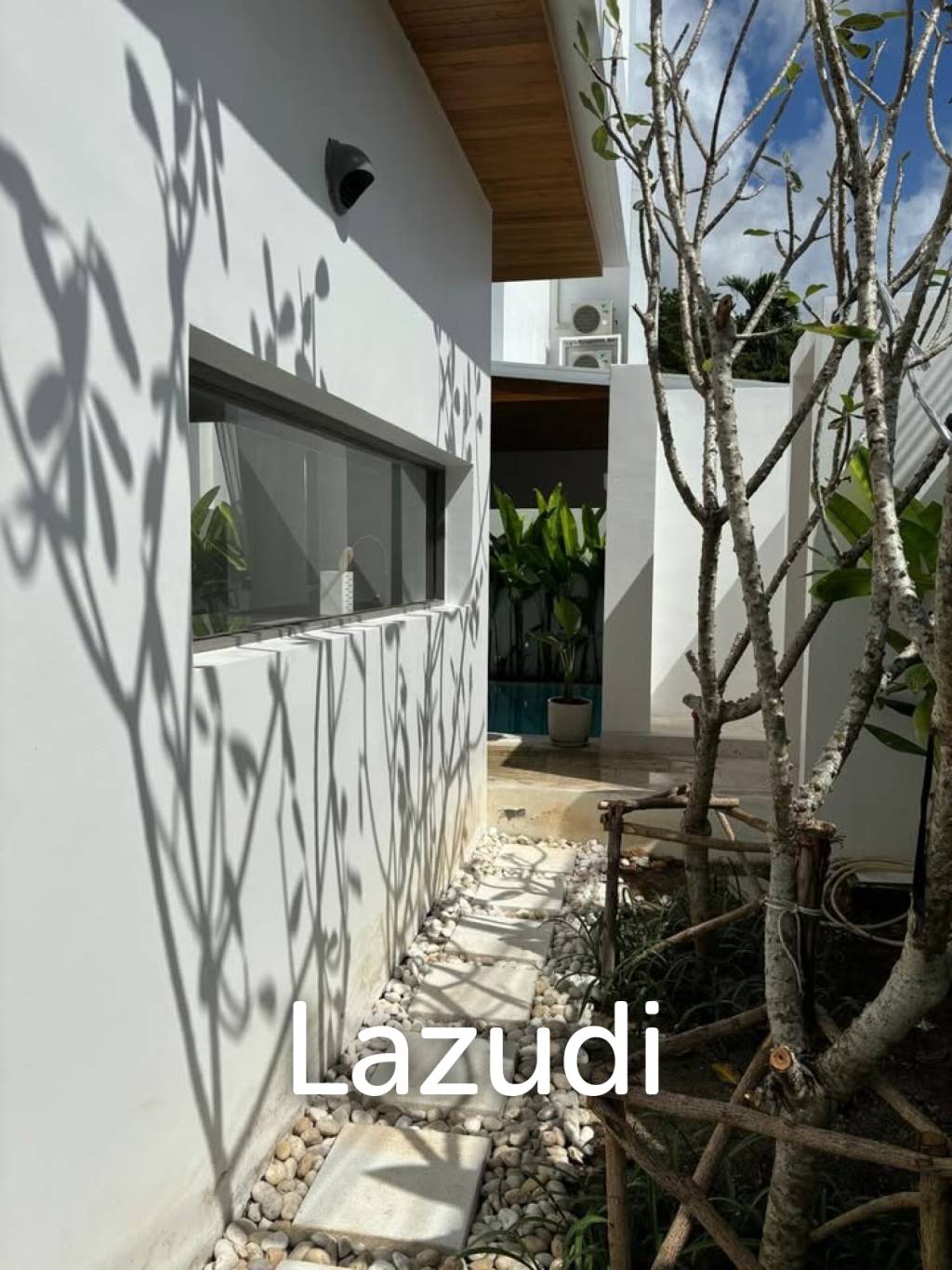 Modern 5-Bedroom Pool Viilla for Rent in Chalong