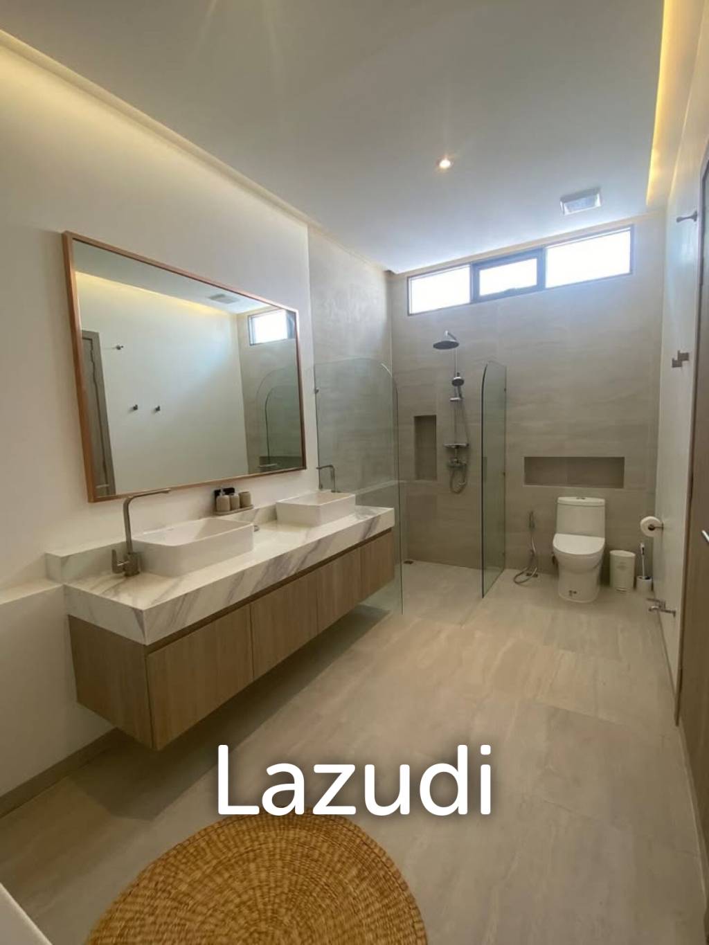 Modern 5-Bedroom Pool Viilla for Rent in Chalong
