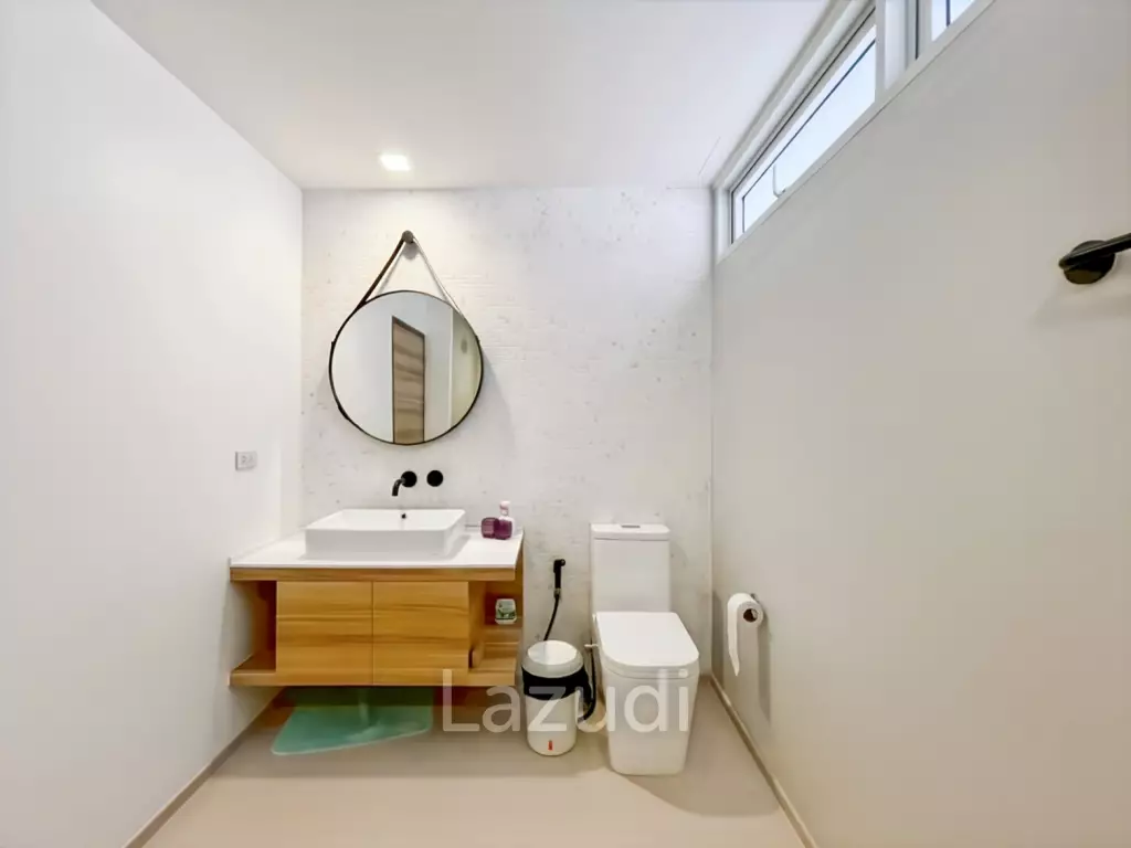 BEST DEAL - Spacious 1-Bed Condo in Wan Vayla Hua Hin