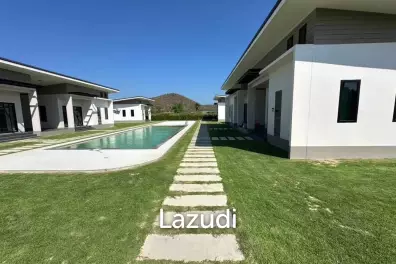 For Rent :  Cozy 1-Bedrooms Houses (50 sqm) Surrounded by Nature in Cha-Am