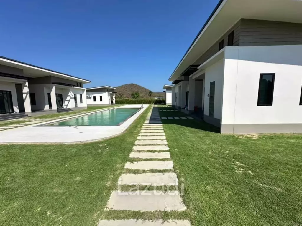 For Rent :  Cozy 1-Bedrooms Houses (50 sqm) Surrounded by Nature in Cha-Am