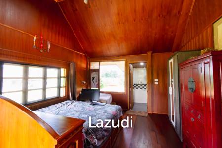 Stunning Thai Wooden Villa with Pool in Pranburi