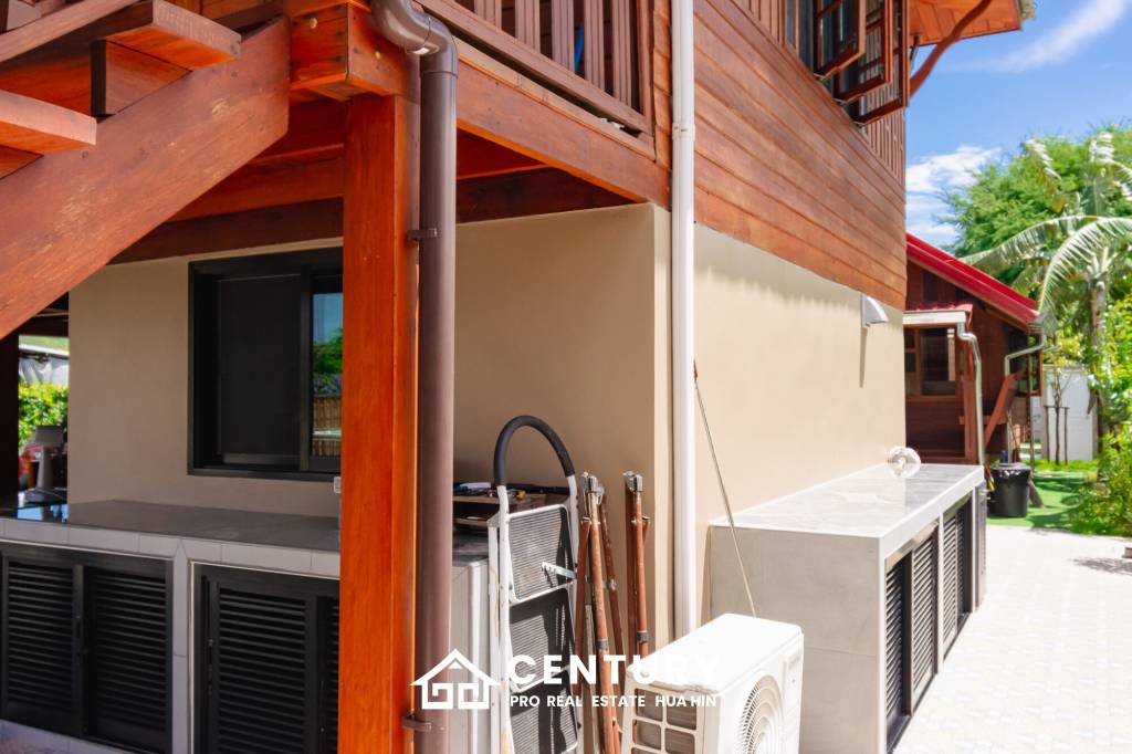 Stunning Thai Wooden Villa with Pool in Pranburi