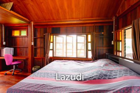 Stunning Thai Wooden Villa with Pool in Pranburi