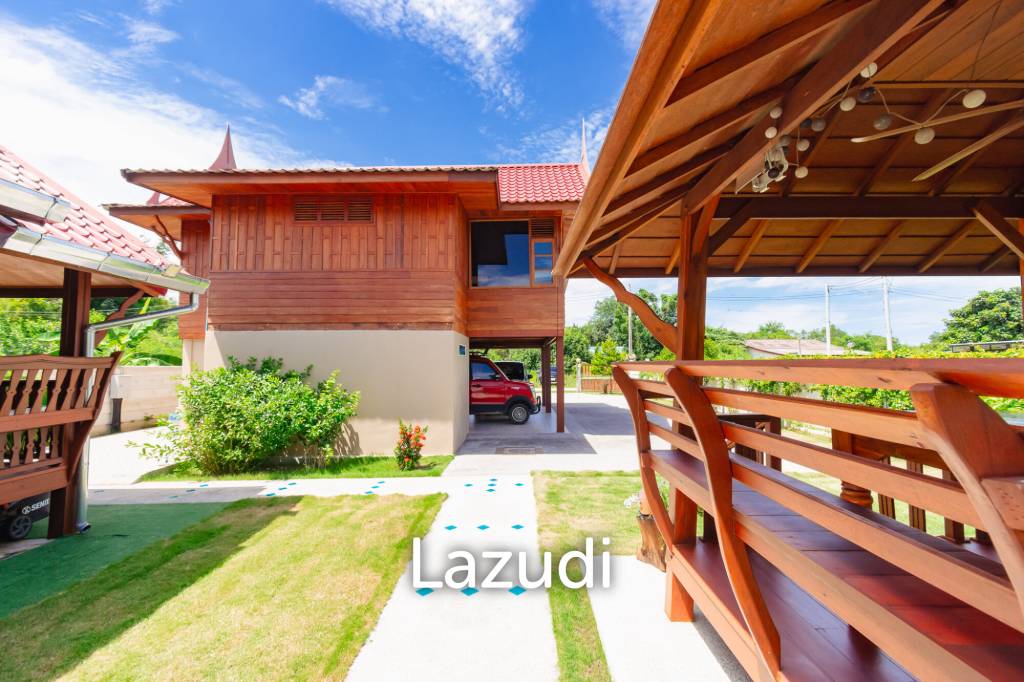 Stunning Thai Wooden Villa with Pool in Pranburi