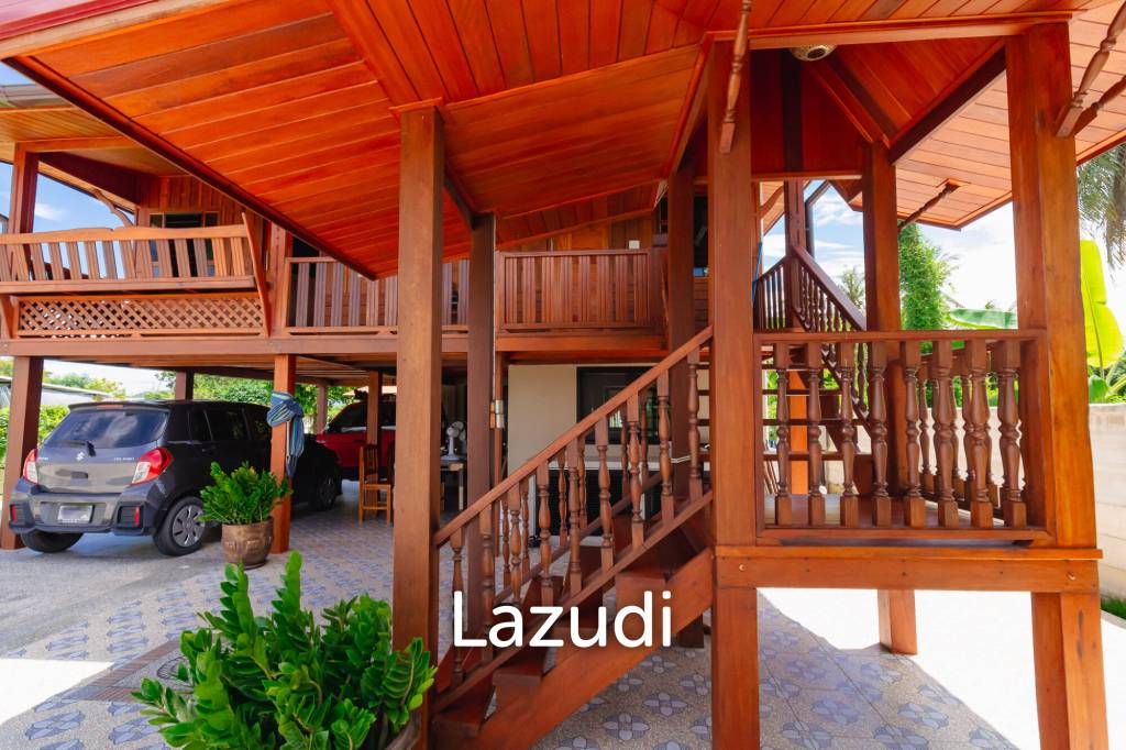 Stunning Thai Wooden Villa with Pool in Pranburi