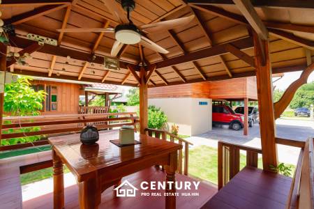 Stunning Thai Wooden Villa with Pool in Pranburi