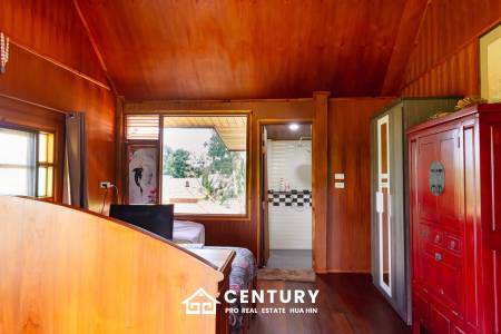 Stunning Thai Wooden Villa with Pool in Pranburi