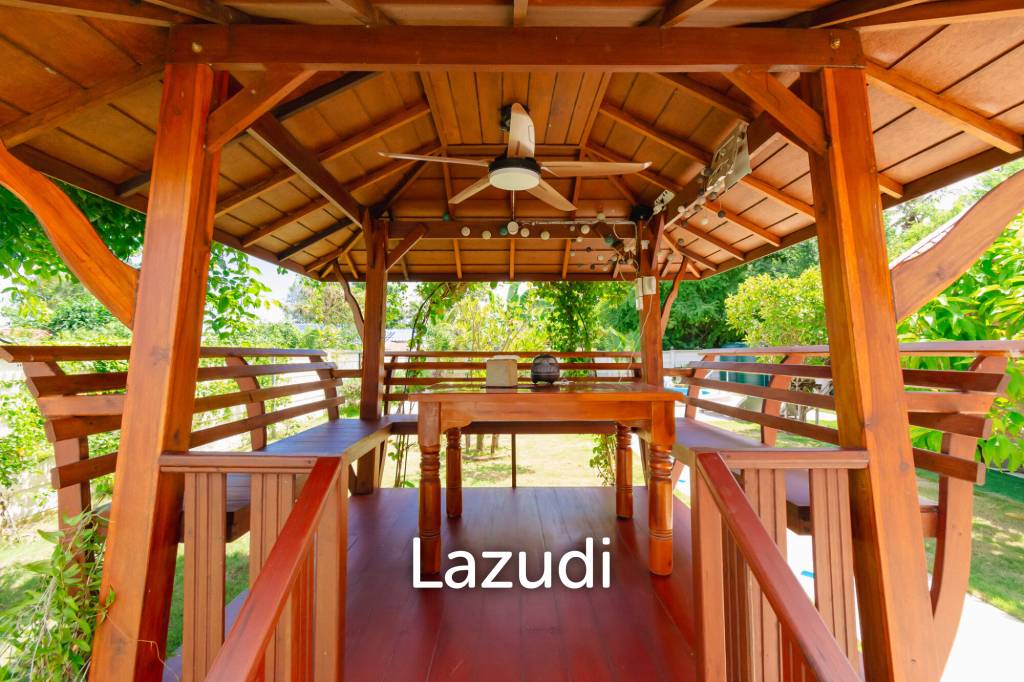 Stunning Thai Wooden Villa with Pool in Pranburi