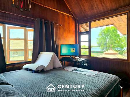 Stunning Thai Wooden Villa with Pool in Pranburi