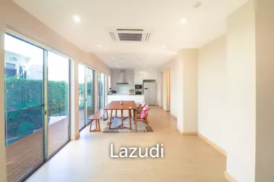 3 Bedroom 2 Bathroom 320 Sq.m Prime Nature Villa