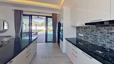 Luxurious Modern Villa in Highland Villas 3 Hua Hin
