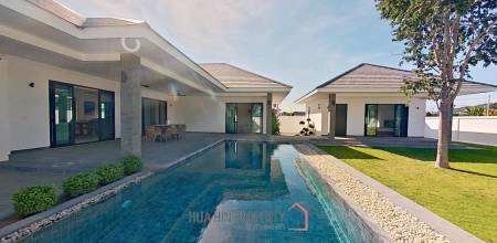 Luxurious Modern Villa in Highland Villas 3 Hua Hin