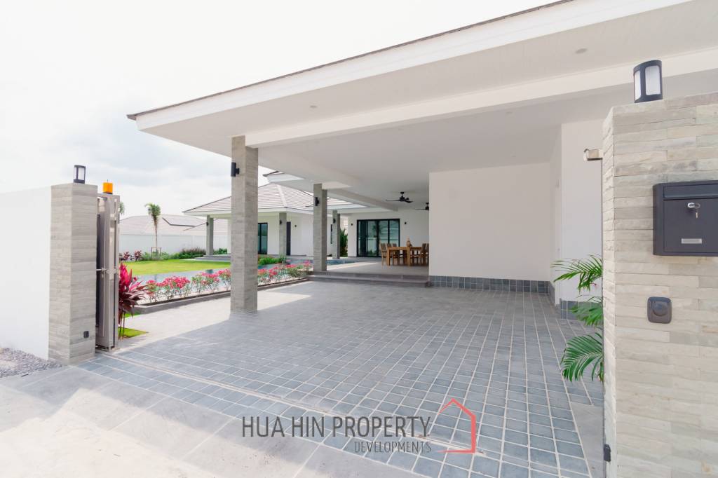 Luxurious Modern Villa in Highland Villas 3 Hua Hin