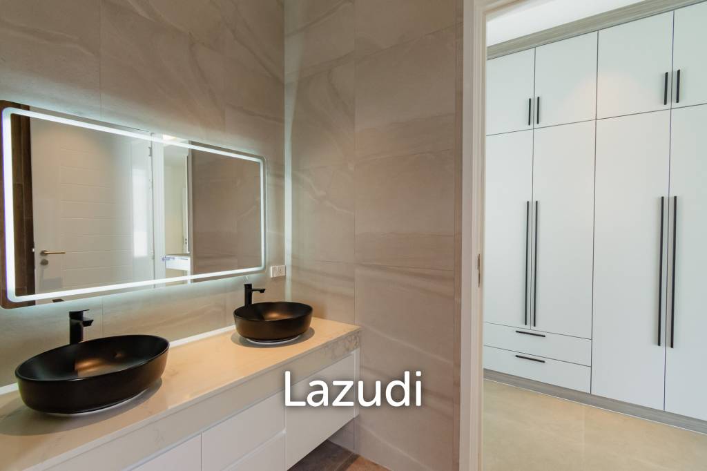 Luxurious Modern Villa in Highland Villas 3 Hua Hin