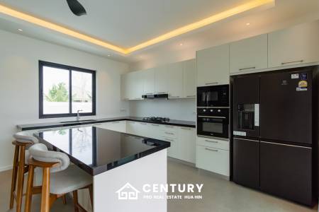Luxurious Modern Villa in Highland Villas 3 Hua Hin
