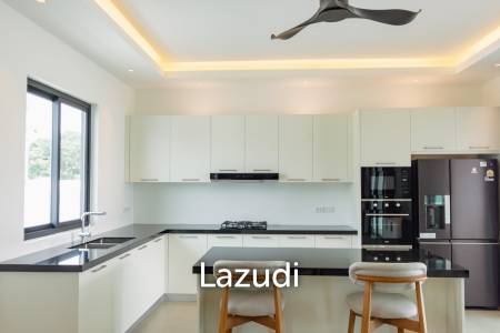 Luxurious Modern Villa in Highland Villas 3 Hua Hin