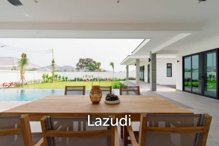 Luxurious Modern Villa in Highland Villas 3 Hua Hin