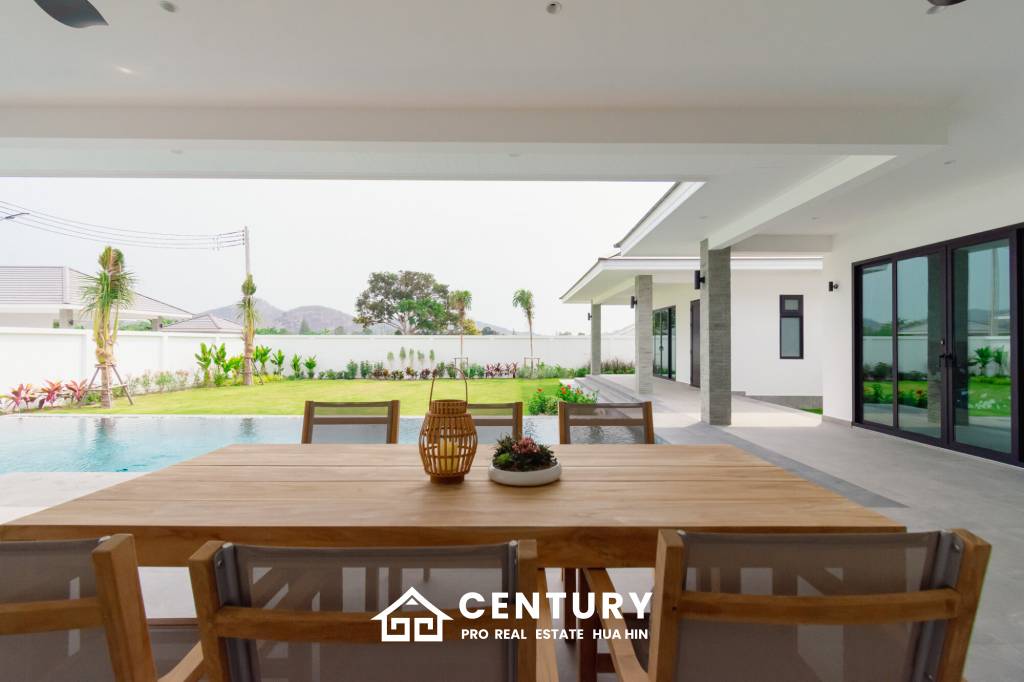 Luxurious Modern Villa in Highland Villas 3 Hua Hin