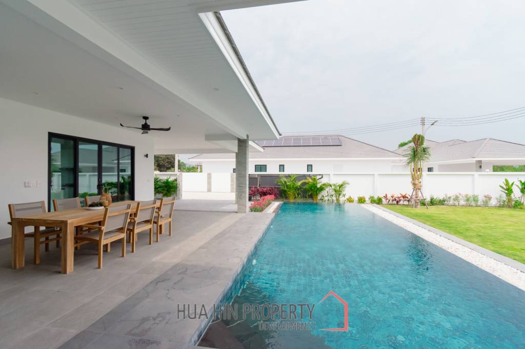 Luxurious Modern Villa in Highland Villas 3 Hua Hin