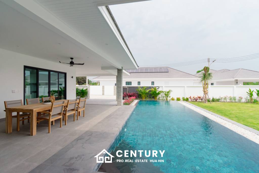 Luxurious Modern Villa in Highland Villas 3 Hua Hin