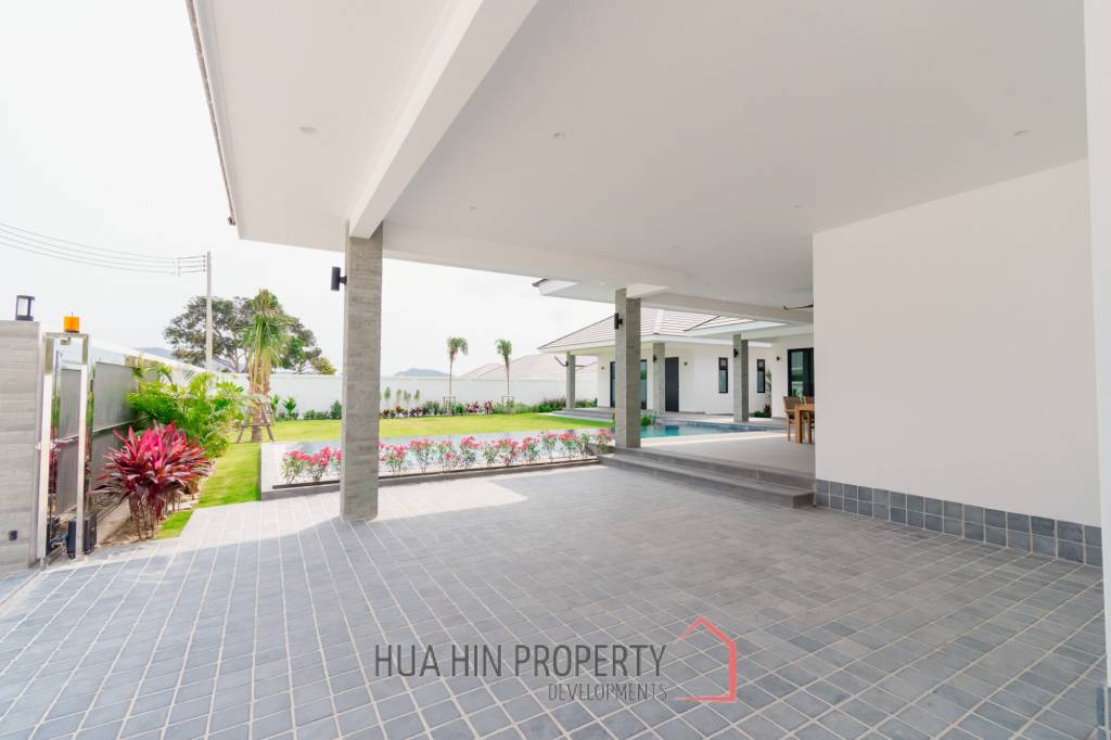Luxurious Modern Villa in Highland Villas 3 Hua Hin