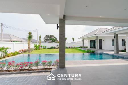 Luxurious Modern Villa in Highland Villas 3 Hua Hin