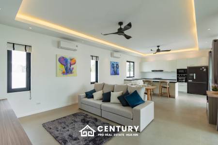 Luxurious Modern Villa in Highland Villas 3 Hua Hin
