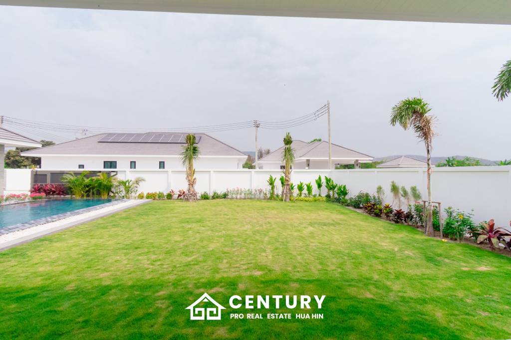 Luxurious Modern Villa in Highland Villas 3 Hua Hin