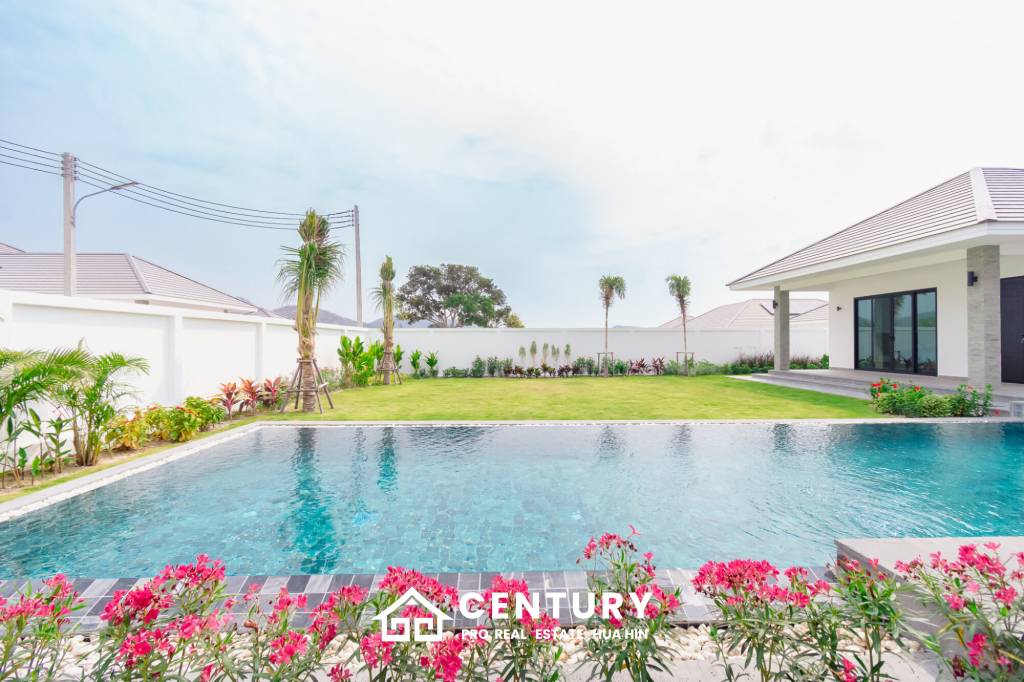 Luxurious Modern Villa in Highland Villas 3 Hua Hin