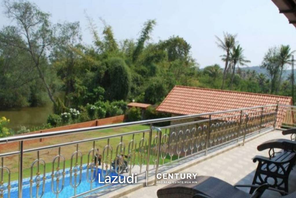 2 Storey 4 Bed Pool Villa on Pranburi River