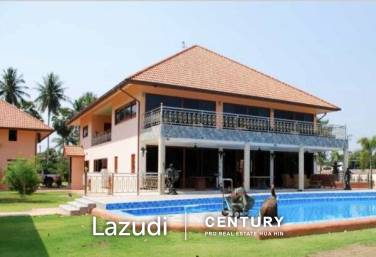 2 Storey 4 Bed Pool Villa on Pranburi River