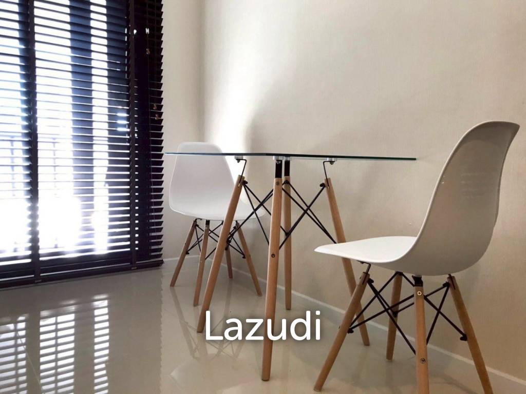 1 Bedroom 1 Bathroom 30 SQ.M IKON Sukhumvit 77