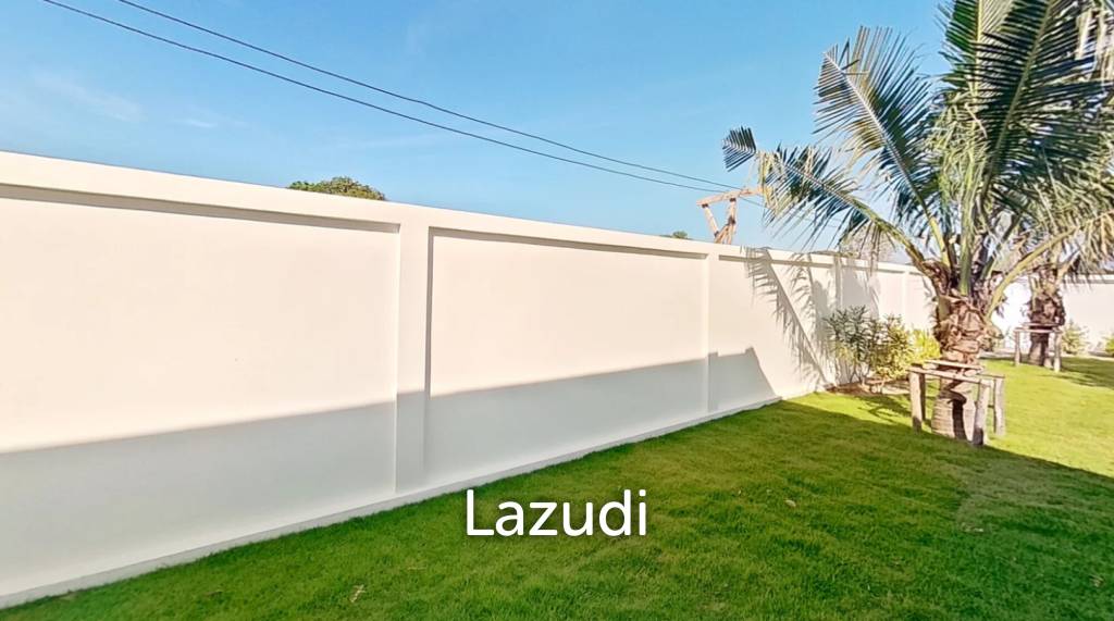 Luxurious Villa in Hua Hin Highland Villas - Off-Plan