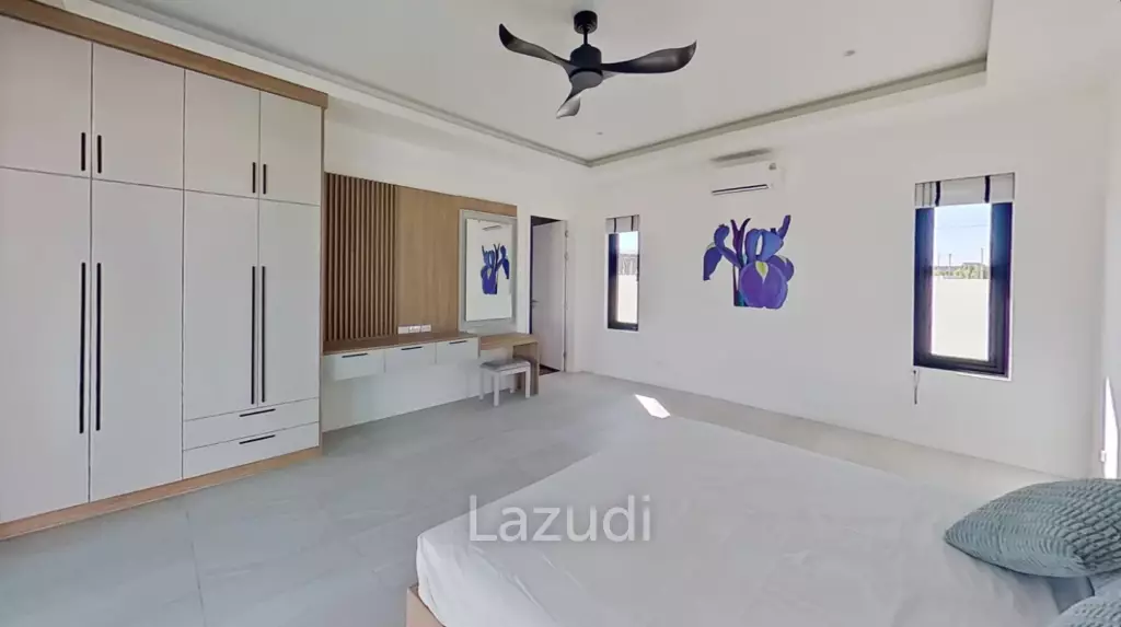 Luxurious Villa in Hua Hin Highland Villas - Off-Plan