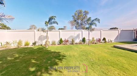 Luxurious Villa in Hua Hin Highland Villas - Off-Plan