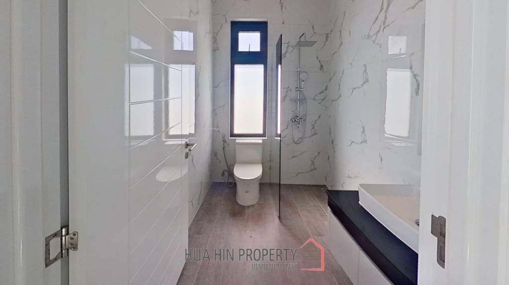 Luxurious Villa in Hua Hin Highland Villas - Off-Plan