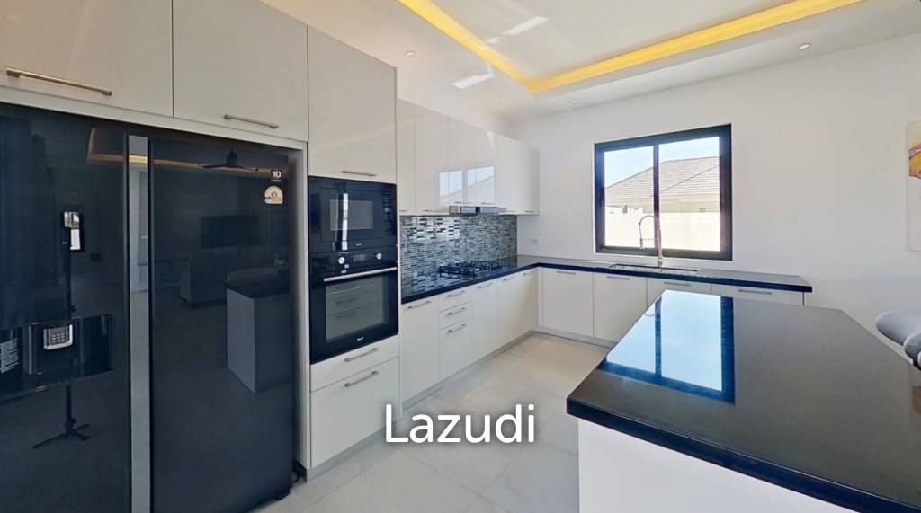 Luxurious Villa in Hua Hin Highland Villas - Off-Plan