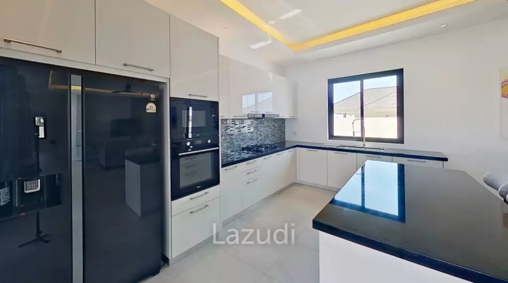 Luxurious Villa in Hua Hin Highland Villas - Off-Plan
