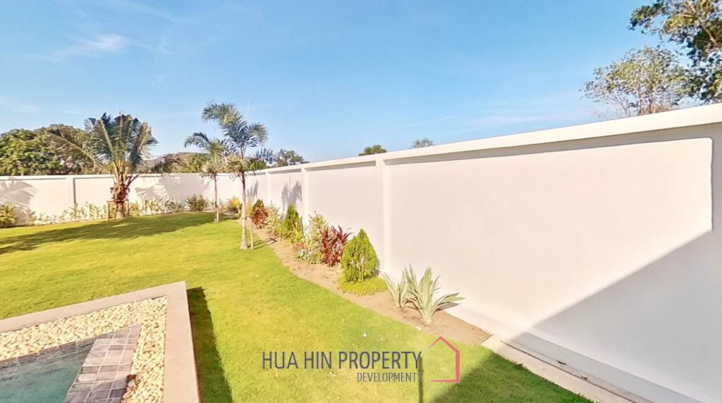 Luxurious Villa in Hua Hin Highland Villas - Off-Plan
