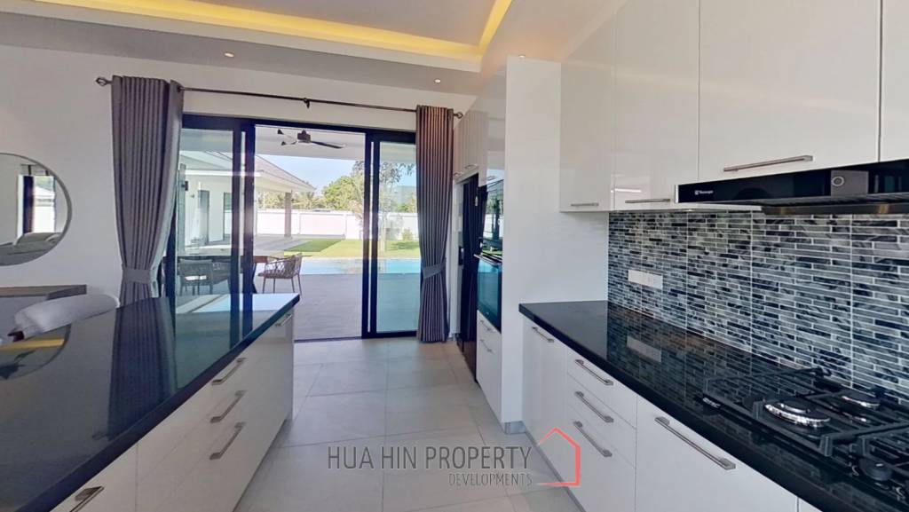 Luxurious Villa in Hua Hin Highland Villas - Off-Plan