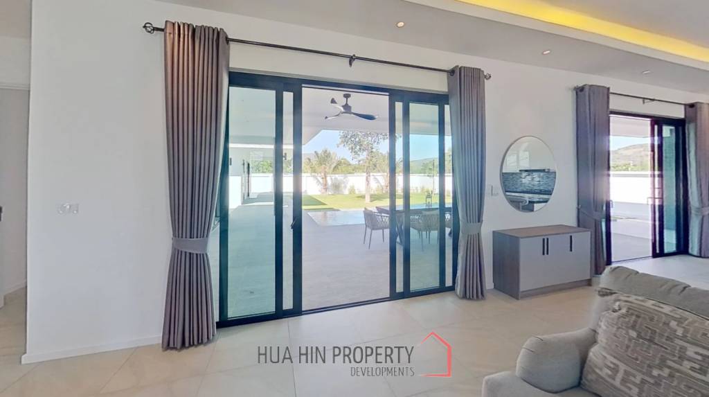 Luxurious Villa in Hua Hin Highland Villas - Off-Plan