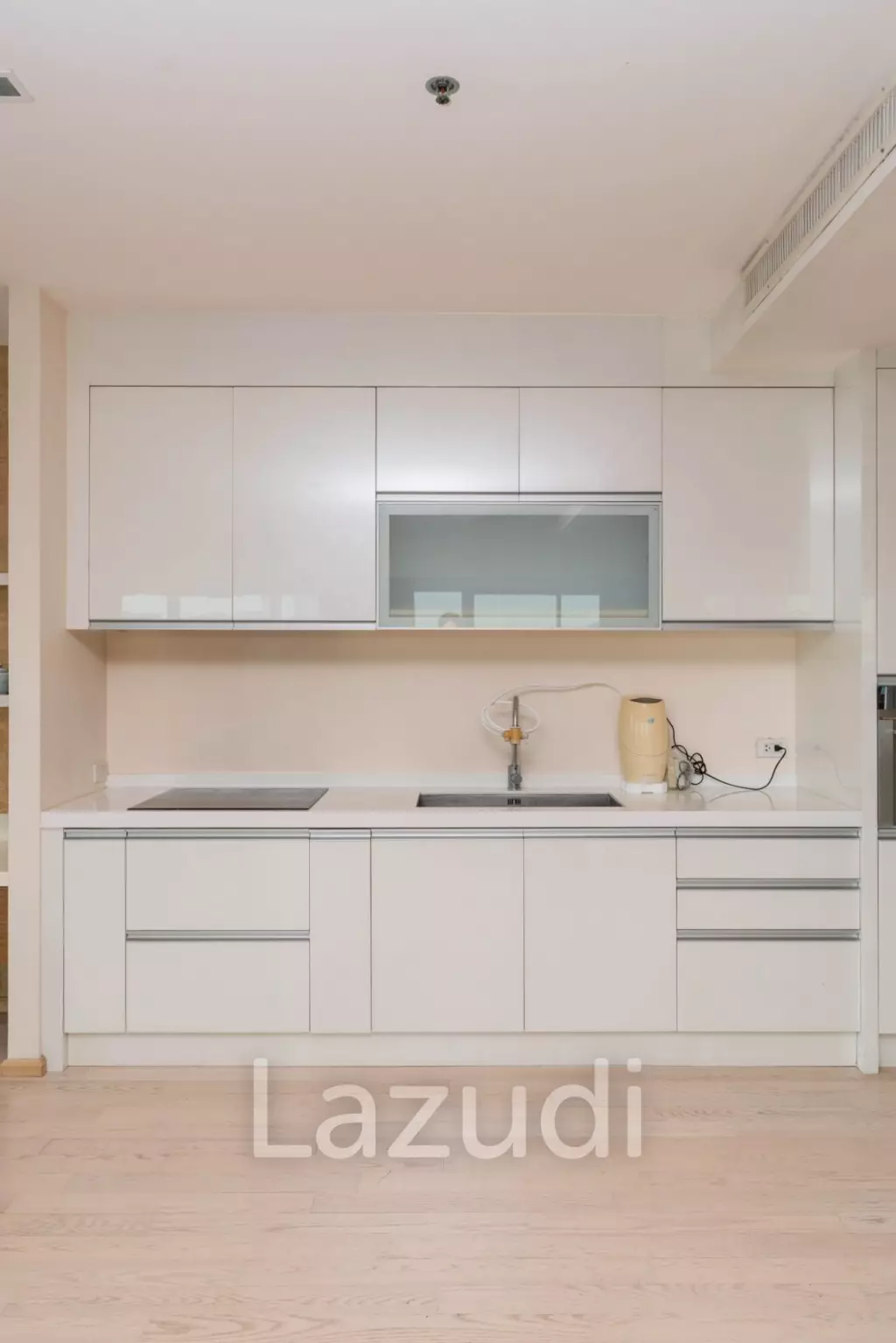 3 Bedroom 3 Bathroom 182.76 Sq.m Noble Remix
