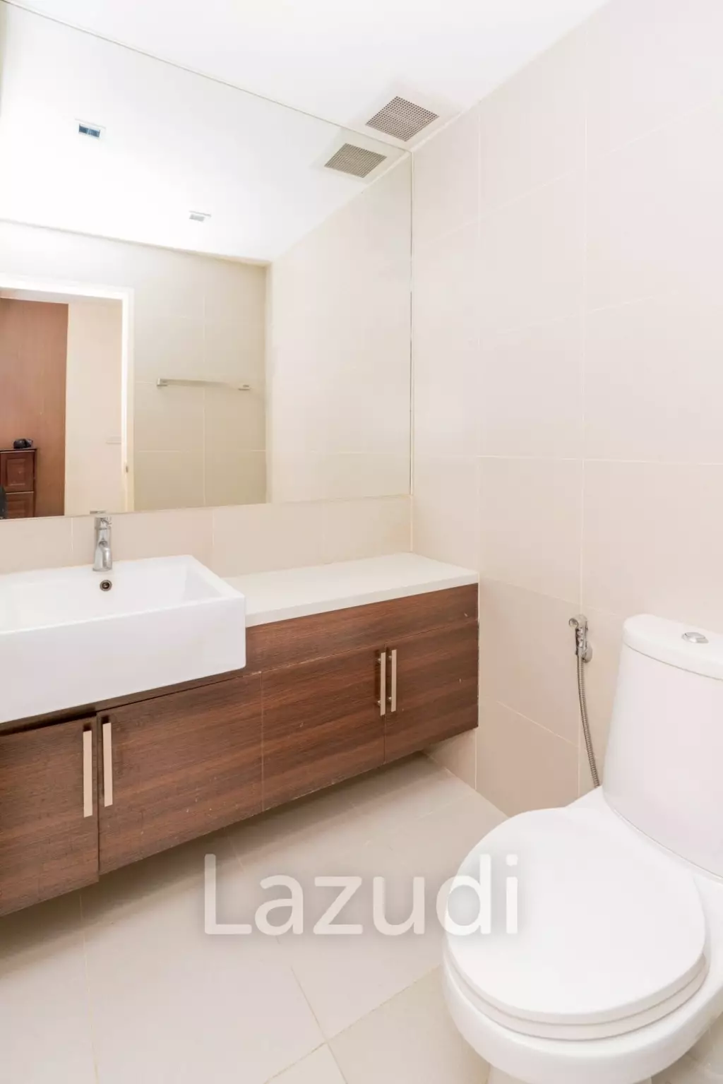 3 Bedroom 3 Bathroom 182.76 Sq.m Noble Remix
