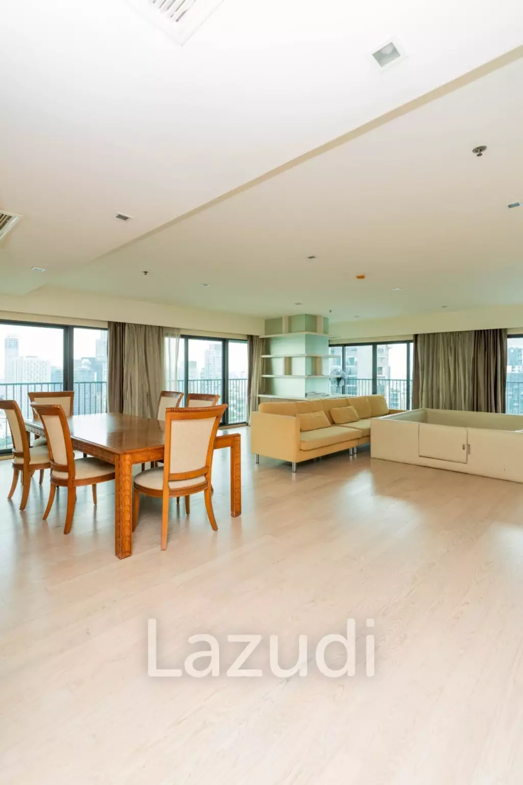 3 Bedroom 3 Bathroom 182.76 Sq.m Noble Remix