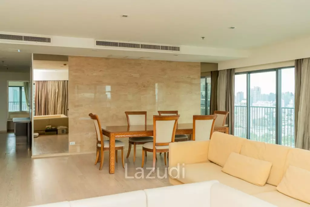 3 Bedroom 3 Bathroom 182.76 Sq.m Noble Remix